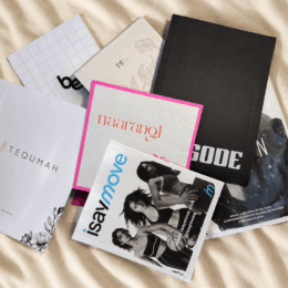 Waterproof Colored Mailers